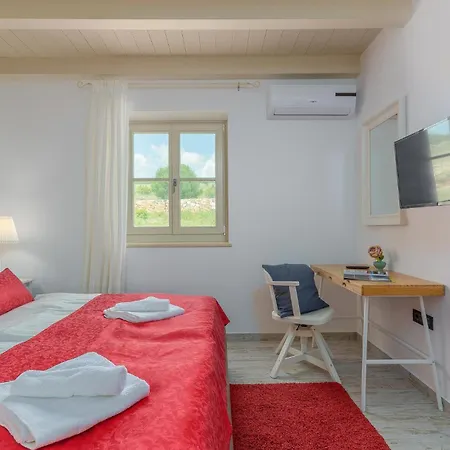 Beautiful In With Sauna Holiday home