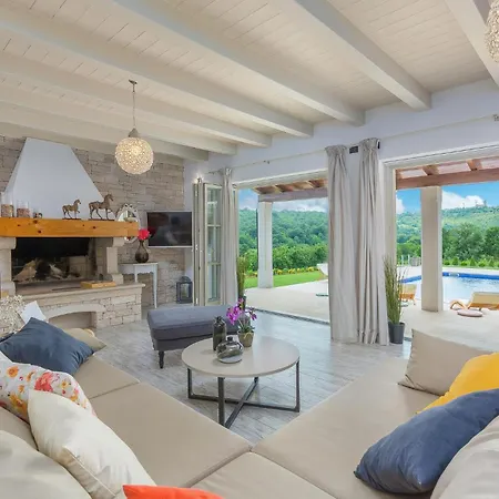 Beautiful In With Sauna Holiday home *